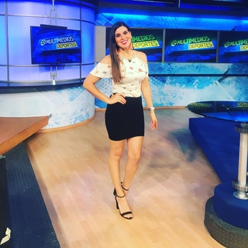 Anita González