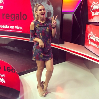 Anita González