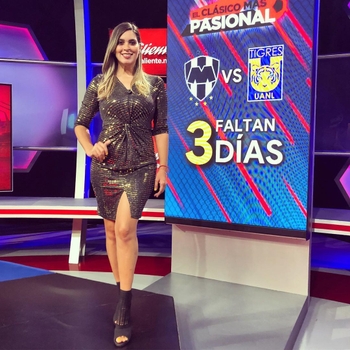 Anita González