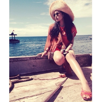 Maudy Ayunda