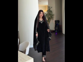  alt="Mahira Sharma"