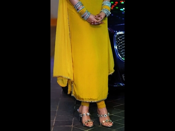  alt="Mahira Sharma"