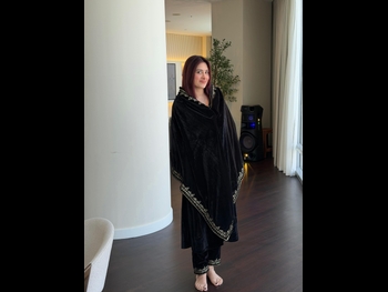  alt="Mahira Sharma"