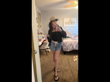  alt="Jennifer Levinson"