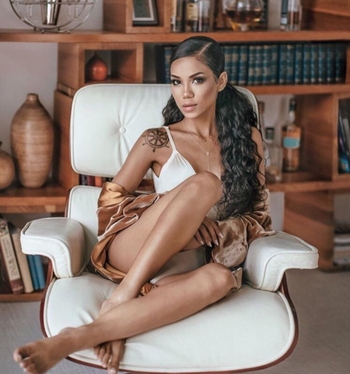 Jhené Aiko