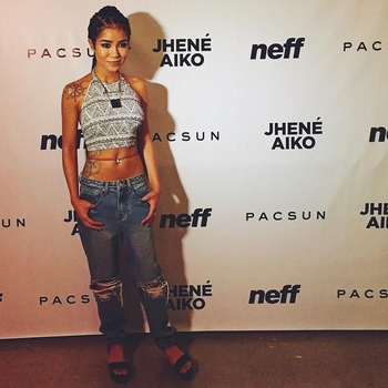 Jhené Aiko