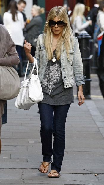 Mollie King (III)