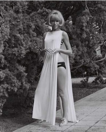 Mireille Darc