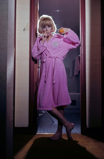 Mireille Darc