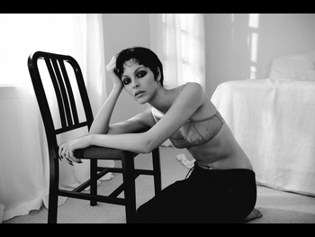  alt="Vittoria Ceretti"