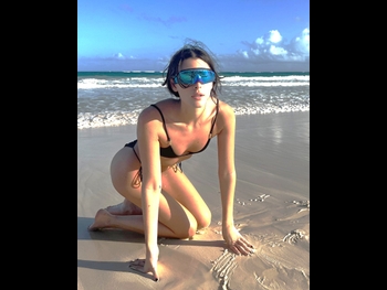  alt="Vittoria Ceretti"
