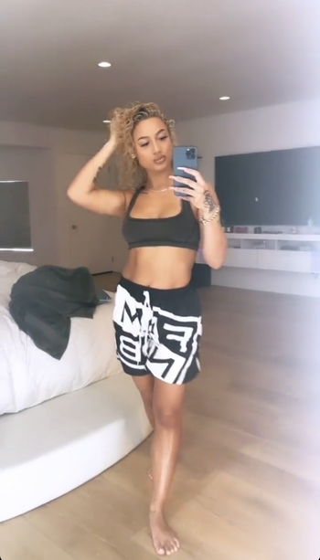 DaniLeigh