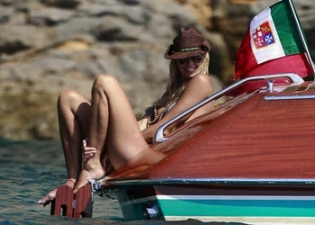 Elle Macpherson