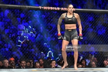 Amanda Nunes