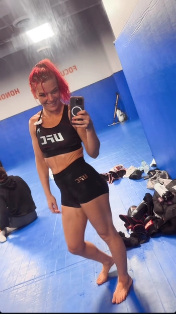 Gillian Robertson
