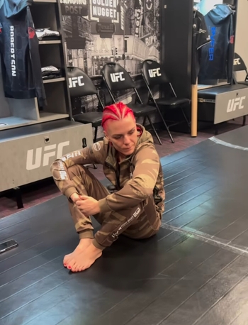 Gillian Robertson