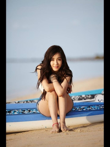 Tiffany Hwang