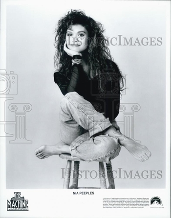 Nia Peeples