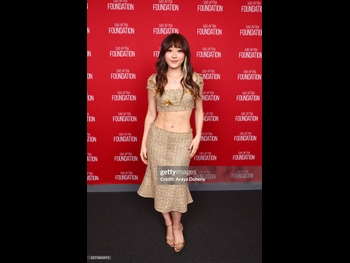  alt="Karen Fukuhara"