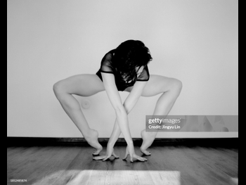  alt="Lauren Lovette"