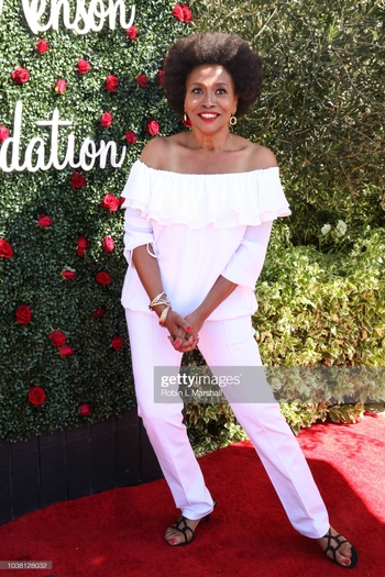 Jenifer Lewis