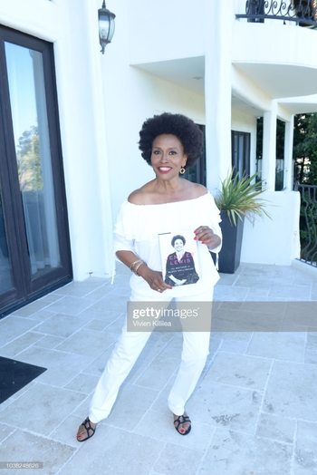 Jenifer Lewis