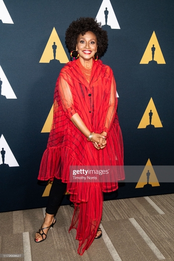 Jenifer Lewis