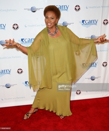 Jenifer Lewis