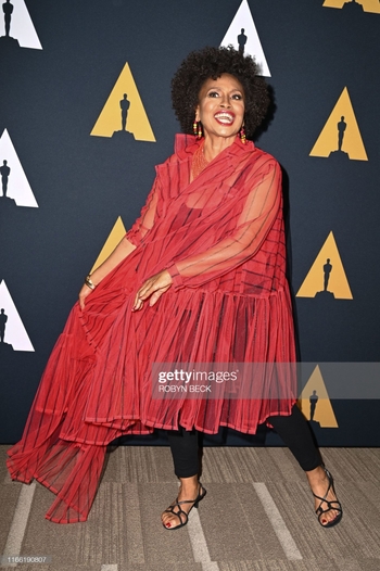 Jenifer Lewis