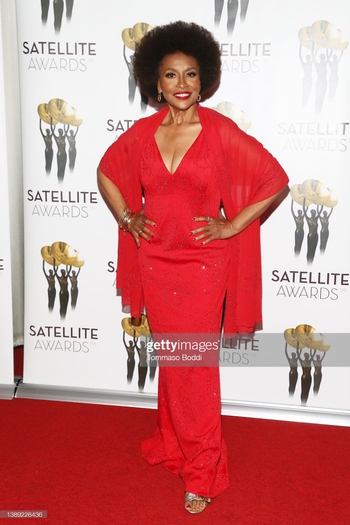 Jenifer Lewis