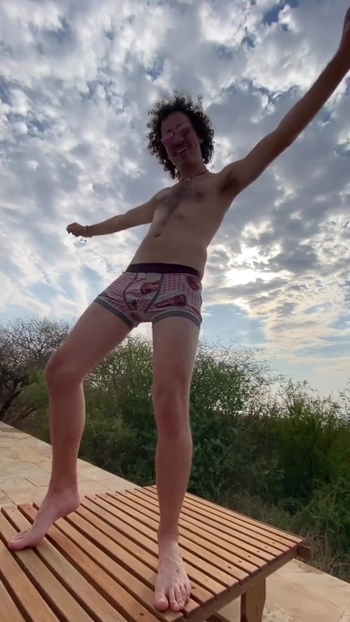 Luisito Comunica