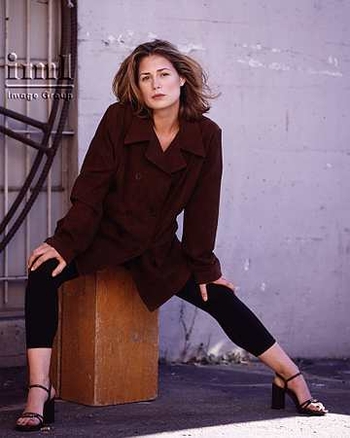 Maura Tierney