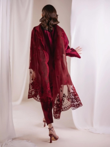 Syra Shehroz