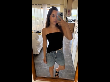  alt="Angela Vazquez"