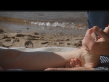  alt="Heather Graham (i)"