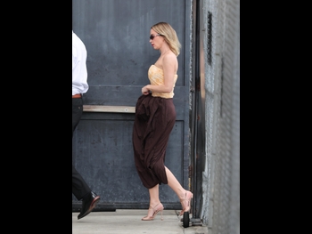  alt="Emily Blunt"