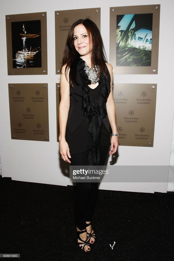 Mary-Louise Parker