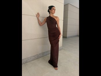  alt="Isabela Souza"