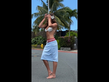  alt="Chloe Rosenbaum"