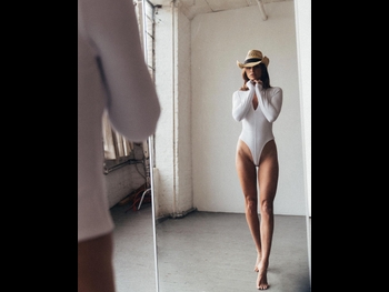  alt="Gigi Paris"