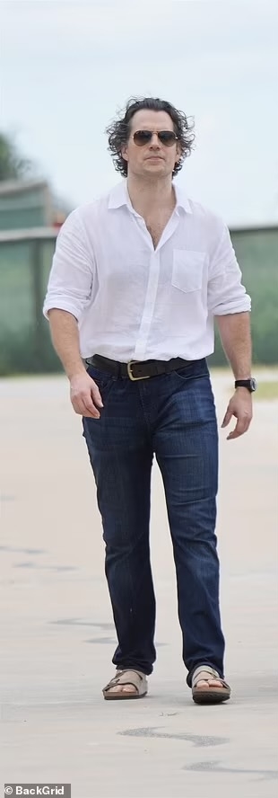 Henry Cavill