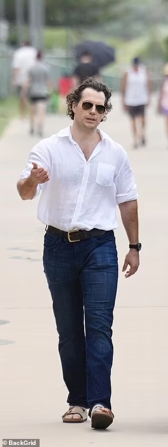 Henry Cavill