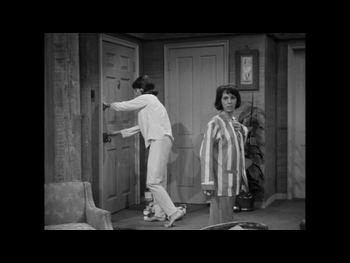  alt="Mary Tyler Moore"