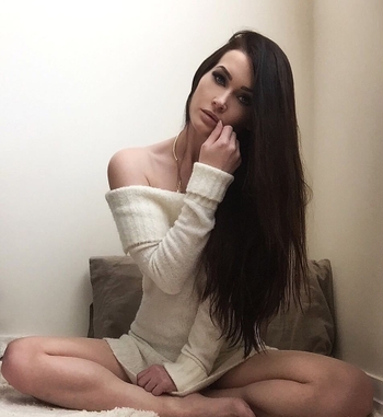 Niece Waidhofer