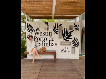 alt="Fernanda Vasconcellos"