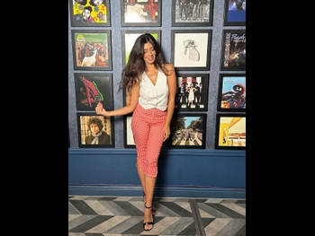  alt="Noreen Khan"