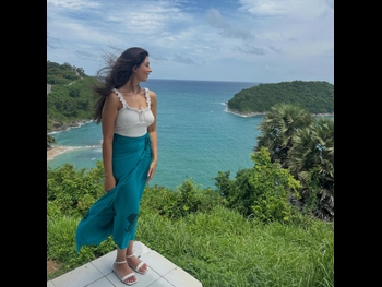  alt="Noreen Khan"