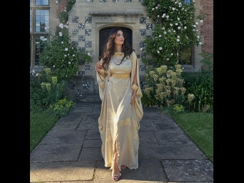  alt="Noreen Khan"