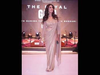  alt="Noreen Khan"
