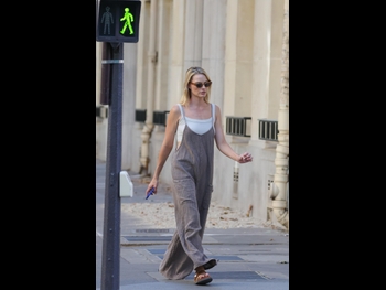  alt="Margot Robbie"
